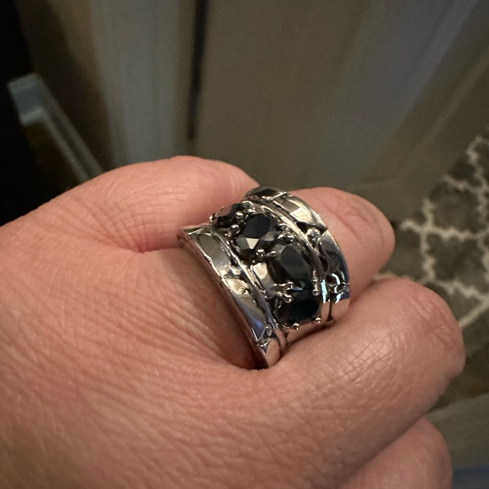 COPY - Silver pebble ring